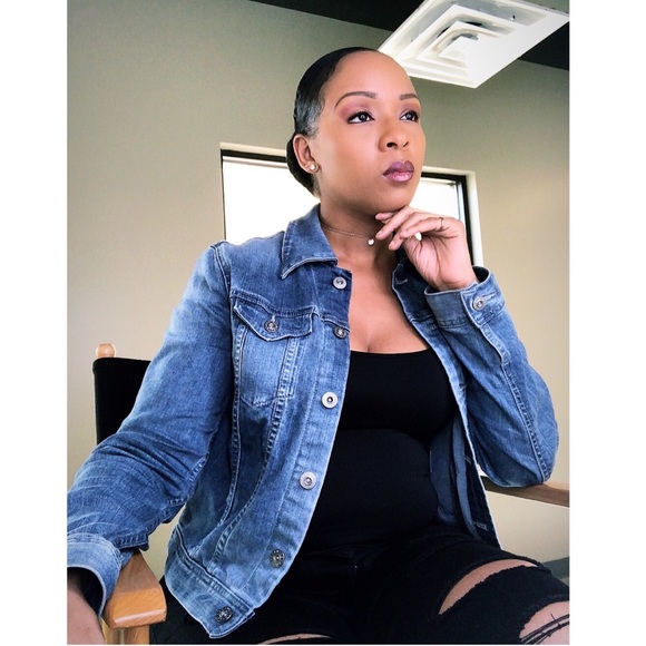 Meet Your:
Top Seller💋Buyer - Picture 4 of 15